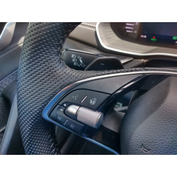Skoda Octavia  Liftback 2024,  1.5 benzyna, automat - Na sprzedaż za 122 900 zł - Tychy - zdjęcie 12