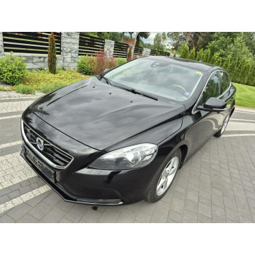 Volvo V40  Hatchback 2015,  2.0 diesel - Na sprzedaż za 36 700 zł - Drelów - zdjęcie 6
