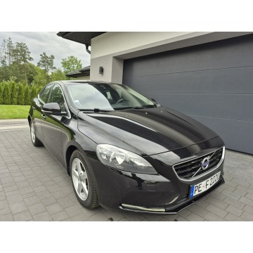 Volvo V40  Hatchback 2015,  2.0 diesel - Na sprzedaż za 36 700 zł - Drelów - zdjęcie 11
