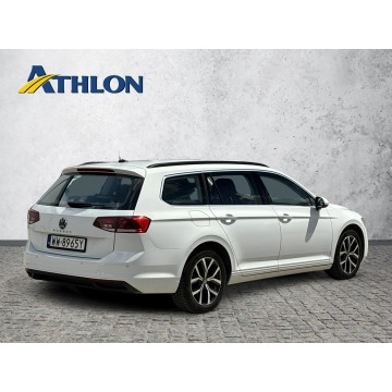 Volkswagen Passat  Kombi 2023,  1.5 benzyna, automat - Na sprzedaż za 81 000 zł - Jawczyce - zdjęcie 5