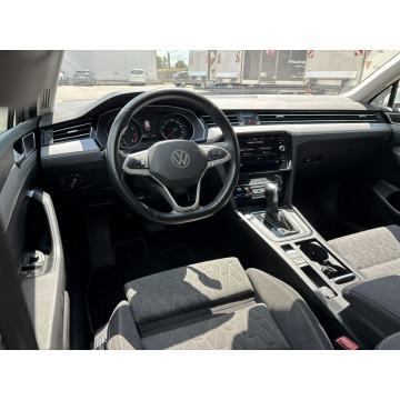Volkswagen Passat  Kombi 2023,  1.5 benzyna, automat - Na sprzedaż za 81 000 zł - Jawczyce - zdjęcie 12