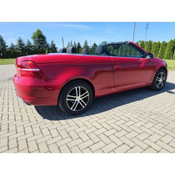 Volkswagen Eos  Kabriolet 2011,  1.4 benzyna - Na sprzedaż za 22 900 zł - Kutno - zdjęcie 11