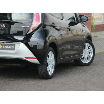 Toyota Aygo  Hatchback 2017,  1.0 benzyna - Na sprzedaż za 19 990 zł - Mysłowice - zdjęcie 6