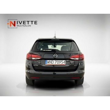 Opel Astra  Kombi 2018,  1.6 diesel - Na sprzedaż za 29 900 zł - Warszawa - zdjęcie 9