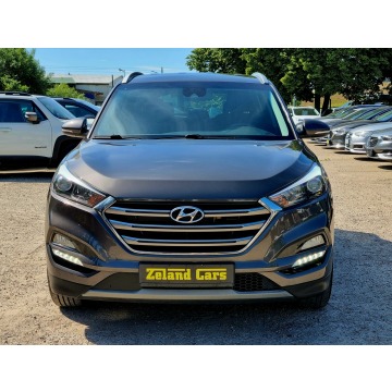 Hyundai Tucson  SUV 2017,  1.7 diesel, automat - Na sprzedaż za 49 900 zł - Szczecin - zdjęcie 2