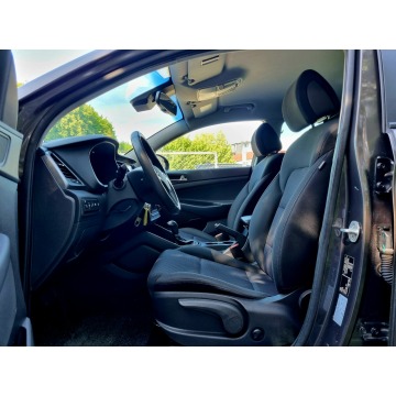 Hyundai Tucson  SUV 2017,  1.7 diesel, automat - Na sprzedaż za 49 900 zł - Szczecin - zdjęcie 9