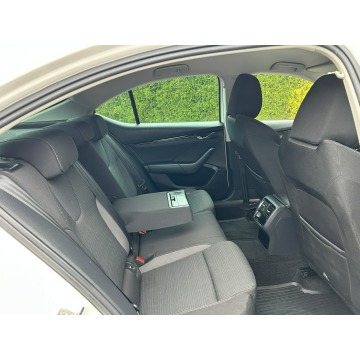 Skoda Octavia  Sedan/Limuzyna 2023,  1.5 benzyna - Na sprzedaż za 73 800 zł - Tarnów - zdjęcie 8