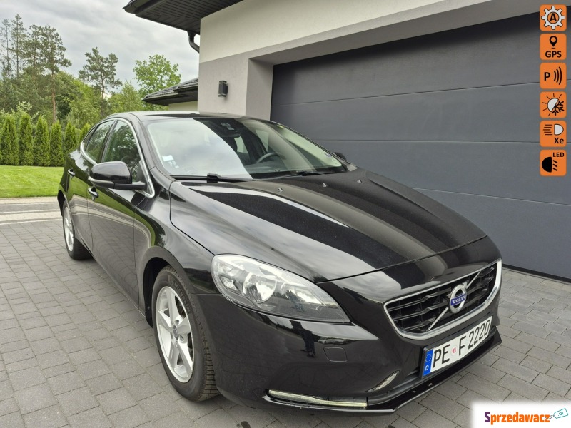 Volvo V40  Hatchback 2015,  2.0 diesel - Na sprzedaż za 36 700 zł - Drelów