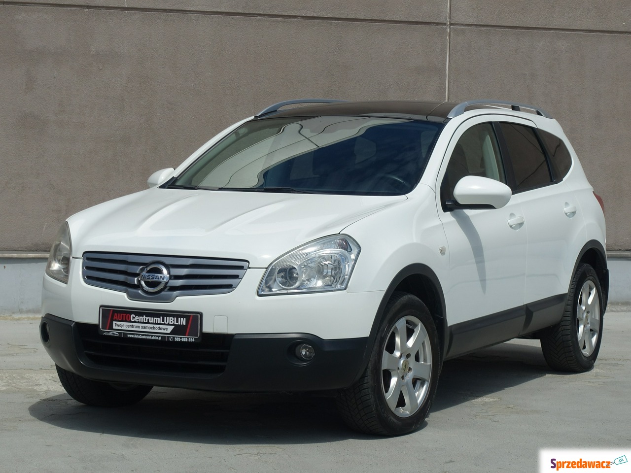 Nissan Qashqai+2 2010