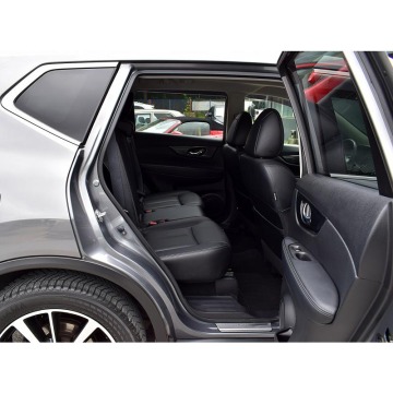 Nissan X-Trail  Terenowy 2015,  1.6 diesel, automat - Na sprzedaż za 39 900 zł - Warszawa - zdjęcie 7