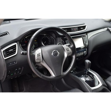 Nissan X-Trail  Terenowy 2015,  1.6 diesel, automat - Na sprzedaż za 39 900 zł - Warszawa - zdjęcie 4