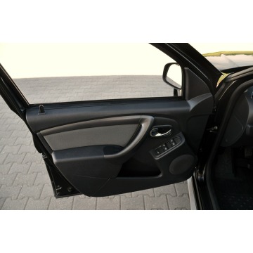 Dacia Duster  SUV 2016,  1.2 benzyna - Na sprzedaż za 27 900 zł - Ostrów Mazowiecka - zdjęcie 12