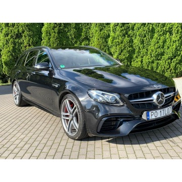 Mercedes - Benz E-klasa  Kombi 2019,  4.0 benzyna, automat - Na sprzedaż za 220 000 zł - Baranowo - zdjęcie 2