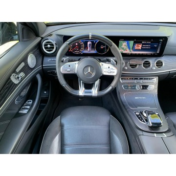 Mercedes - Benz E-klasa  Kombi 2019,  4.0 benzyna, automat - Na sprzedaż za 220 000 zł - Baranowo - zdjęcie 9