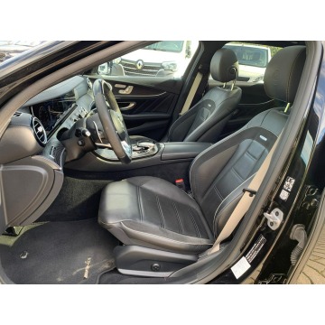Mercedes - Benz E-klasa  Kombi 2019,  4.0 benzyna, automat - Na sprzedaż za 220 000 zł - Baranowo - zdjęcie 11