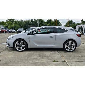 Opel Astra  Hatchback 2011,  2.0 diesel - Na sprzedaż za 15 000 zł - Szczecin - zdjęcie 5