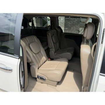 Chrysler Town & Country  Minivan/Van 2012,  3.6 benzyna+LPG, automat - Na sprzedaż za 34 999 zł - Gostyń - zdjęcie 8