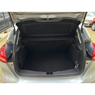 Ford Focus  Hatchback 2016,  1.5 benzyna - Na sprzedaż za 32 999 zł - Tychy - zdjęcie 5