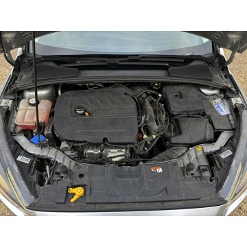 Ford Focus  Hatchback 2016,  1.5 benzyna - Na sprzedaż za 32 999 zł - Tychy - zdjęcie 8