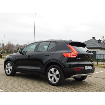 Volvo   SUV 2022,  1.5 benzyna, automat - Na sprzedaż za 84 444 zł - Żyrardów - zdjęcie 5