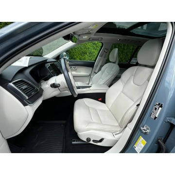Volvo   SUV 2020,  2.0 benzyna, automat - Na sprzedaż za 138 800 zł - Baranowo - zdjęcie 8