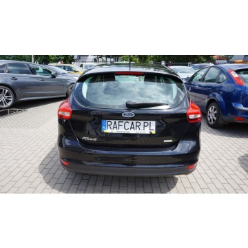 Ford Focus  Hatchback 2015,  1.0 benzyna - Na sprzedaż za 27 999 zł - Zielona Góra - zdjęcie 6