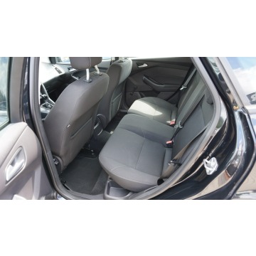 Ford Focus  Hatchback 2015,  1.0 benzyna - Na sprzedaż za 27 999 zł - Zielona Góra - zdjęcie 9