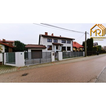 Sprzedam dom Tarnów - ,  pow.  180 m2,  działka:   401 m2 - zdjęcie 6