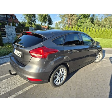 Ford Focus  Hatchback 2017,  1.6 diesel - Na sprzedaż za 32 900 zł - Drelów - zdjęcie 3