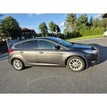 Ford Focus  Hatchback 2017,  1.6 diesel - Na sprzedaż za 32 900 zł - Drelów - zdjęcie 7