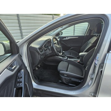 Ford Focus  Kombi 2021,  1.0 benzyna - Na sprzedaż za 48 800 zł - Gdynia - zdjęcie 6