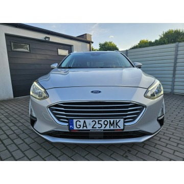 Ford Focus  Kombi 2021,  1.0 benzyna - Na sprzedaż za 48 800 zł - Gdynia - zdjęcie 9