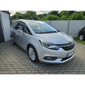 Opel Zafira  Minivan/Van 2017,  2.0 diesel - Na sprzedaż za 38 800 zł - Gdynia - zdjęcie 5