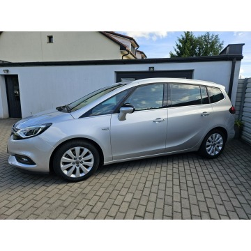 Opel Zafira  Minivan/Van 2017,  2.0 diesel - Na sprzedaż za 38 800 zł - Gdynia - zdjęcie 12