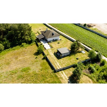 Sprzedam dom Żdżary - ,  pow.  212 m2,  działka:   5379 m2 - zdjęcie 1