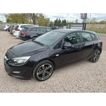 Opel Astra  Liftback 2014,  1.4 benzyna - Na sprzedaż za 24 900 zł - Stare Budy - zdjęcie 5