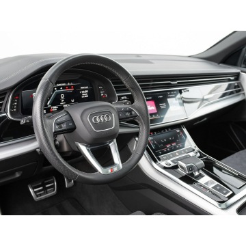 Audi Q8  SUV 2023,  3.0 diesel, automat - Na sprzedaż za 284 850 zł - Gdynia - zdjęcie 6
