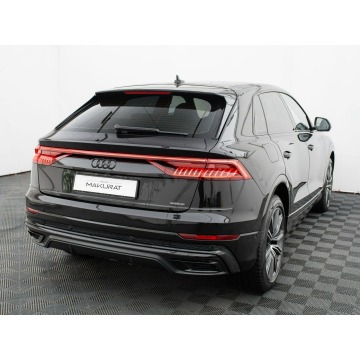 Audi Q8  SUV 2023,  3.0 diesel, automat - Na sprzedaż za 284 850 zł - Gdynia - zdjęcie 5