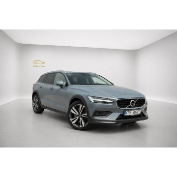 Volvo V60 - FV23% B5 AWD B/Kam360/Panorama/Hak/Led Matrix/ACC/4 stref/ASO