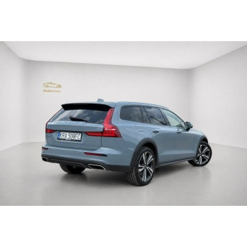 Volvo V60  Kombi 2022,  2.0 benzyna, automat - Na sprzedaż za 169 900 zł - Pozowice - zdjęcie 6