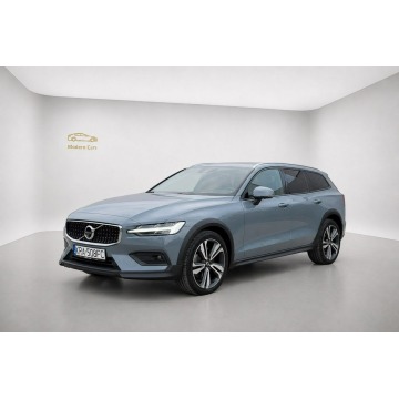 Volvo V60  Kombi 2022,  2.0 benzyna, automat - Na sprzedaż za 169 900 zł - Pozowice - zdjęcie 4