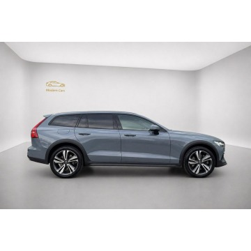 Volvo V60  Kombi 2022,  2.0 benzyna, automat - Na sprzedaż za 169 900 zł - Pozowice - zdjęcie 9