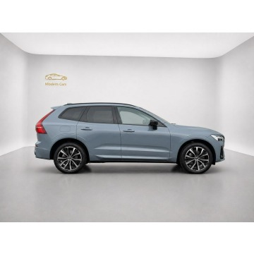Volvo   SUV 2023,  2.0 benzyna, automat - Na sprzedaż za 184 900 zł - Pozowice - zdjęcie 5