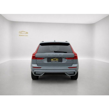 Volvo   SUV 2023,  2.0 benzyna, automat - Na sprzedaż za 184 900 zł - Pozowice - zdjęcie 7