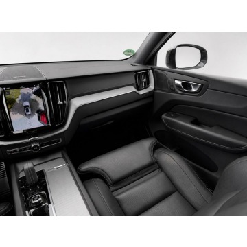 Volvo   SUV 2022,  2.0 benzyna, automat - Na sprzedaż za 179 900 zł - Pozowice - zdjęcie 12