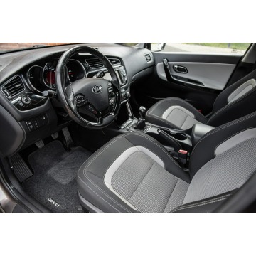 Kia Ceed  Kombi 2015,  1.6 diesel - Na sprzedaż za 24 700 zł - Zwoleń - zdjęcie 6
