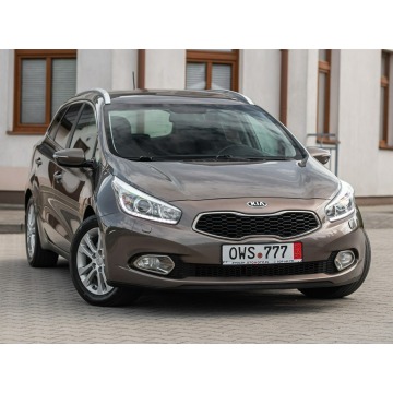 Kia Ceed  Kombi 2015,  1.6 diesel - Na sprzedaż za 24 700 zł - Zwoleń - zdjęcie 4