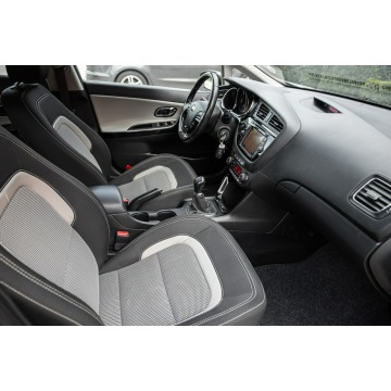 Kia Ceed  Kombi 2015,  1.6 diesel - Na sprzedaż za 24 700 zł - Zwoleń - zdjęcie 9