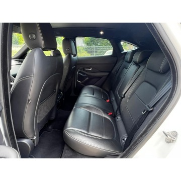 Jaguar E-PACE  SUV 2019,  2.0 diesel, automat - Na sprzedaż za 99 900 zł - Baranowo - zdjęcie 11