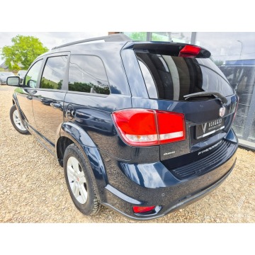 Fiat Freemont  SUV 2013,  2.0 diesel, automat - Na sprzedaż za 30 499 zł - Tychy - zdjęcie 4
